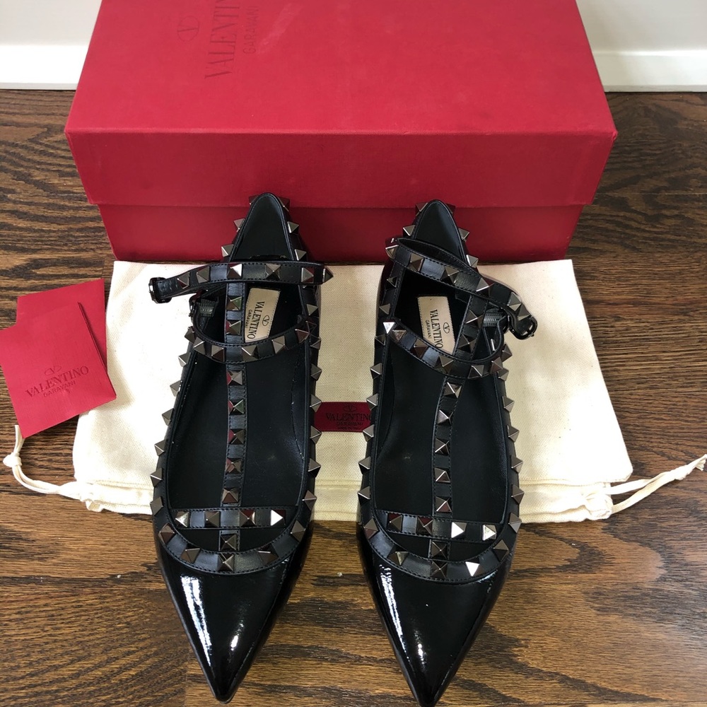 ‼️‼️SOLD‼️Valentino - Picture 2 of 10